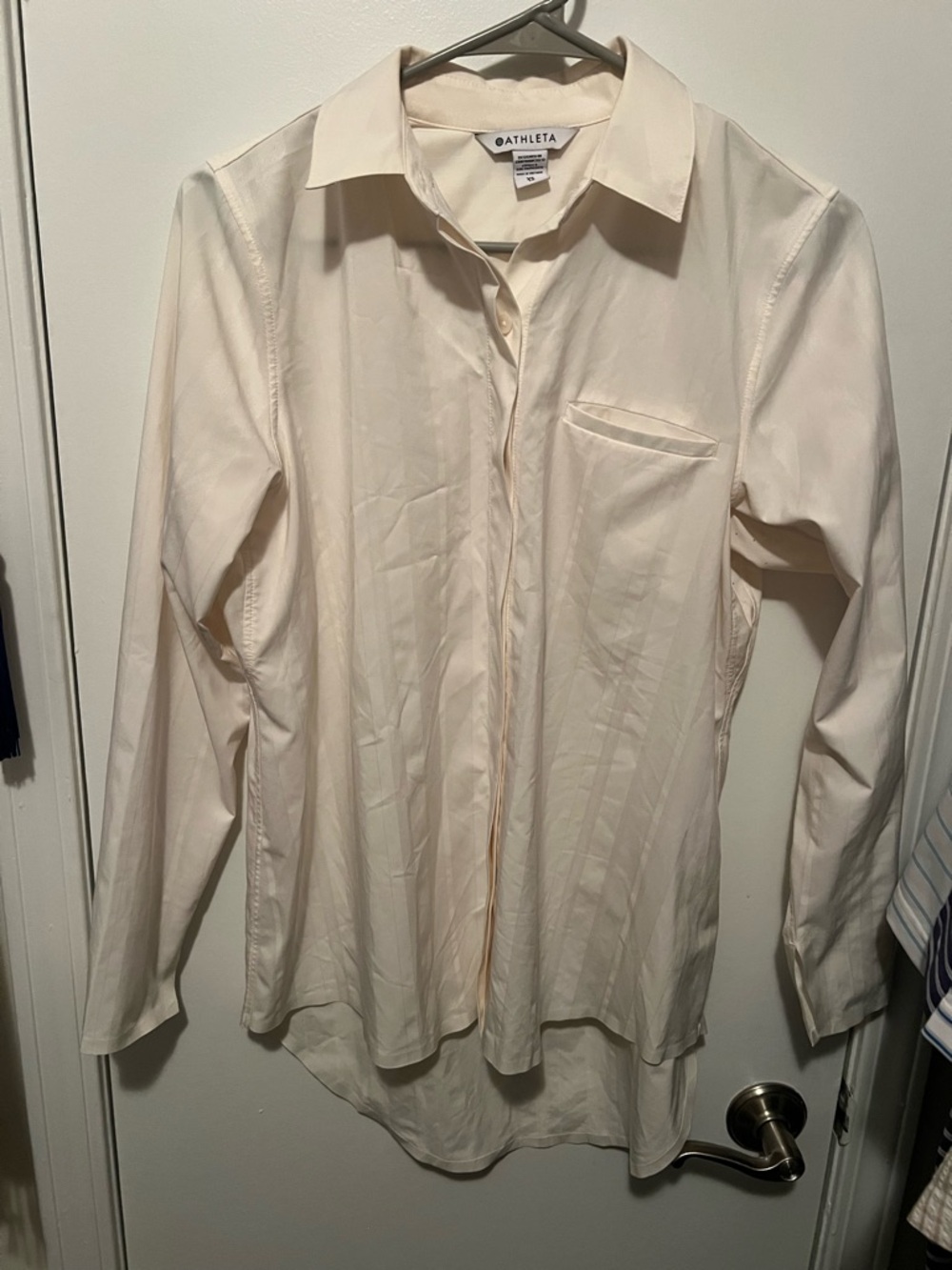 Athleta Ivory Long-Sleeve Button-Up Shirt